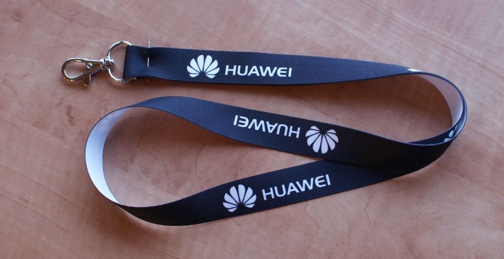 Expres výroba reklamních lanyardů - modrý lanyard (šnůrka na krk) s logem